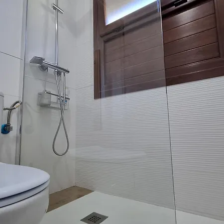 Blue Aloha Sea View Apartment *